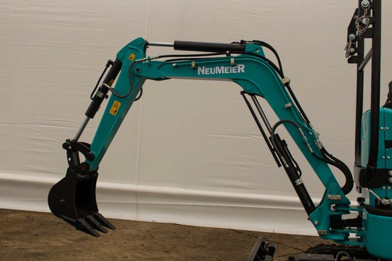 NR08F