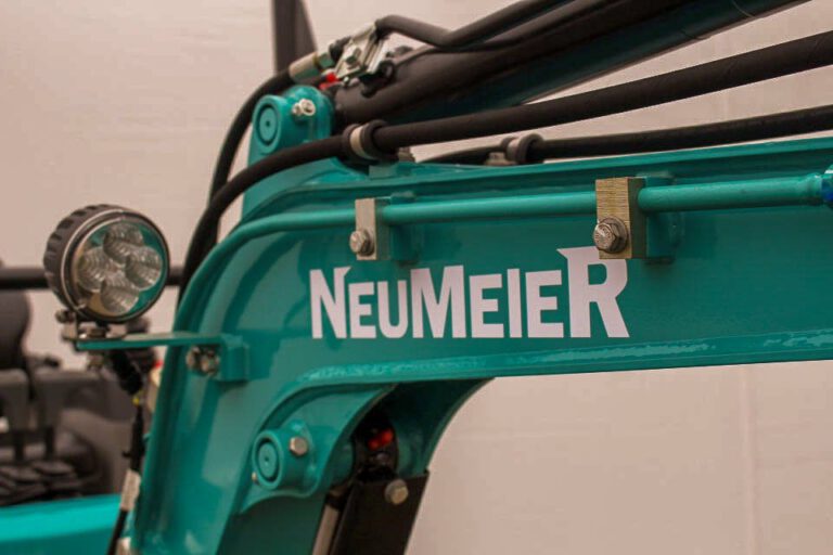 NR08F