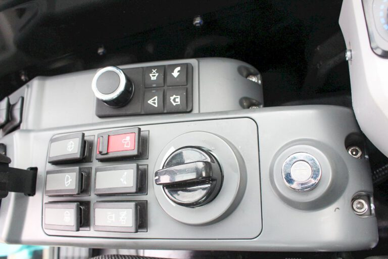 NR60UF