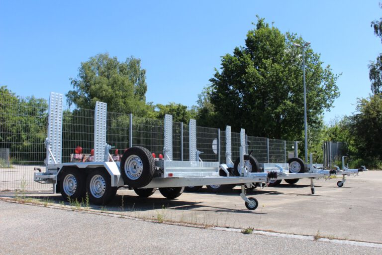 MT2700