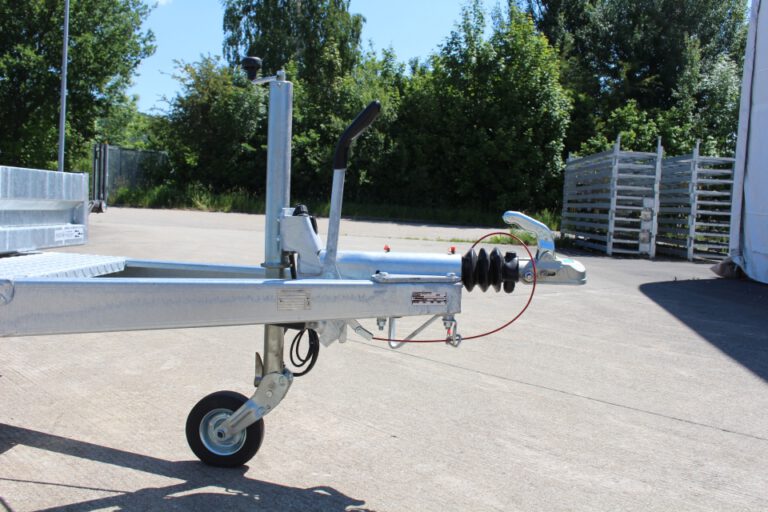 MT2700
